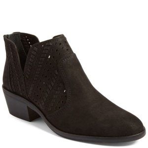 Vince Camuto Presata Black Split Shaft Bootie 9.5